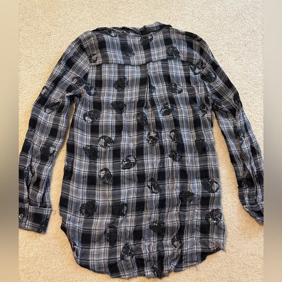 Rock & Republic Black and Gray Plaid Shirt - Picture 9 of 10